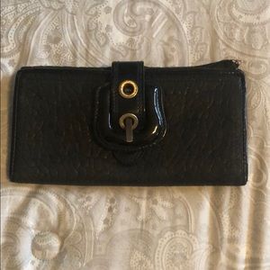 Fendi B Bag wallet